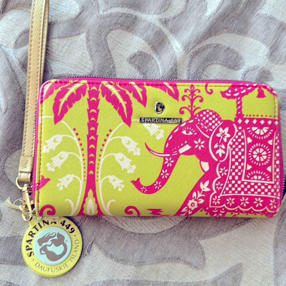 Retreat Elephant Wrist Wallet by Spartina 449 Retired Pattern HTF NWTs
